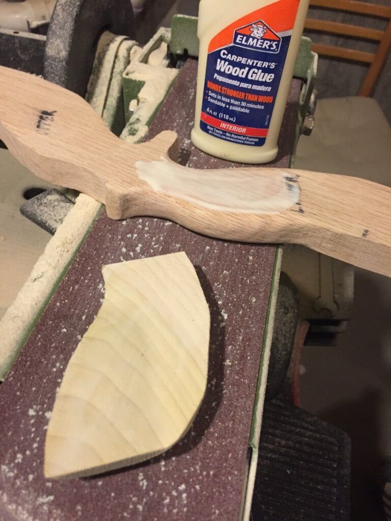 Make a recurve bow riser Gluing the parts