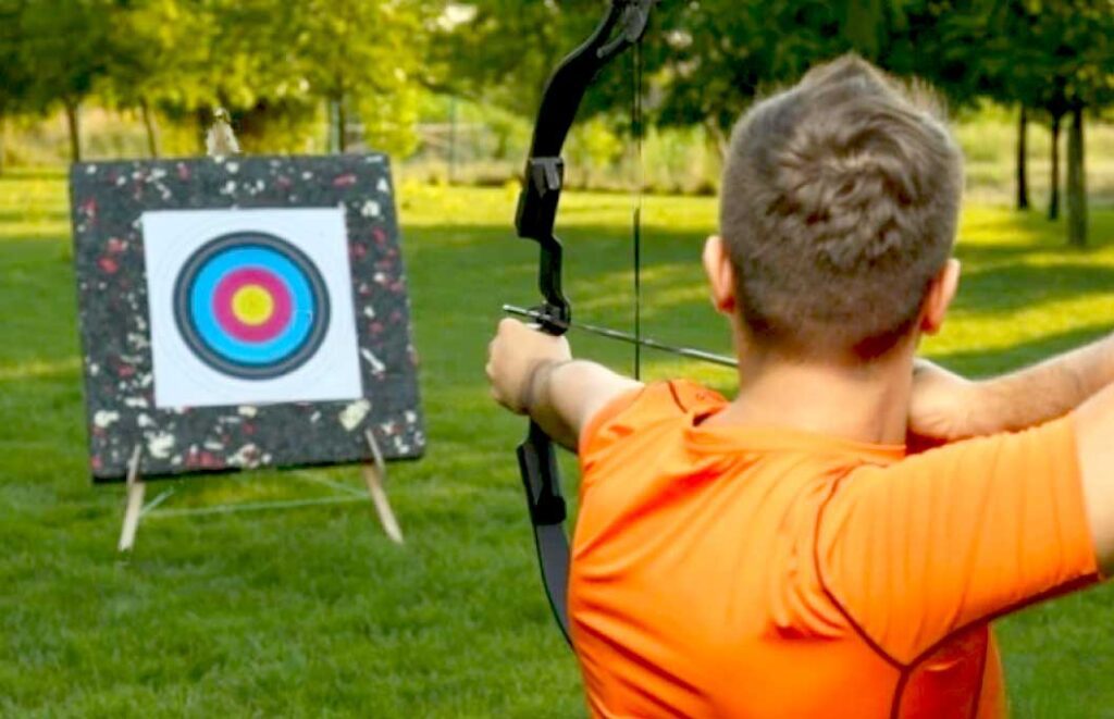 How-to-aim-a-recurve-bow-without-a-sight